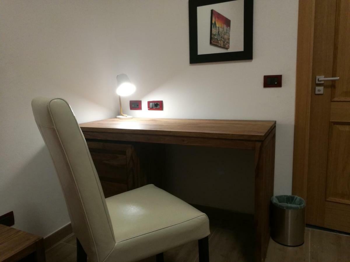 Al Trenino Accomodation Hotell Roma Eksteriør bilde