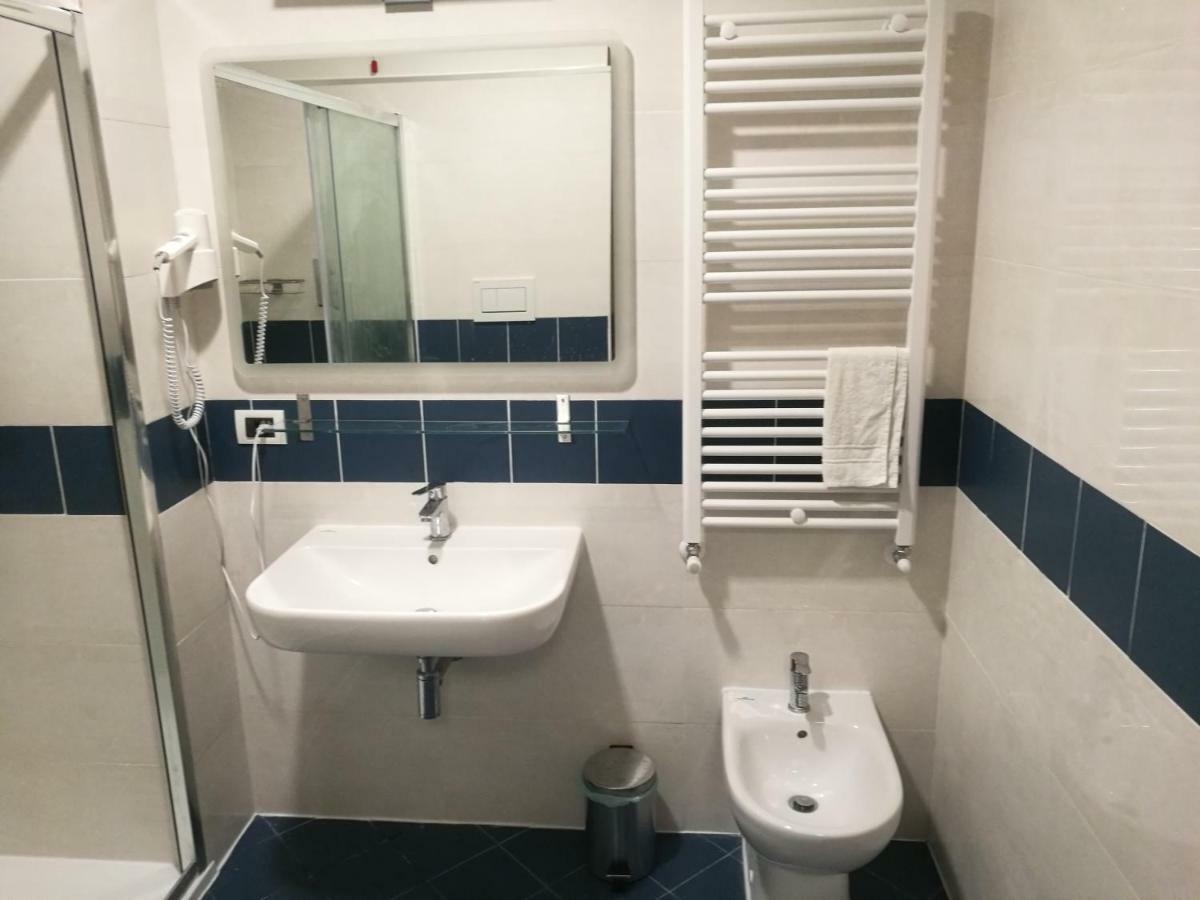 Al Trenino Accomodation Hotell Roma Eksteriør bilde