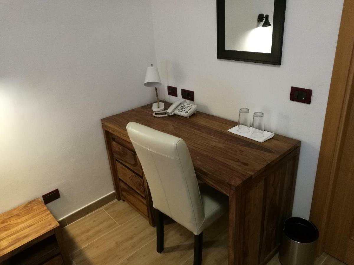 Al Trenino Accomodation Hotell Roma Eksteriør bilde