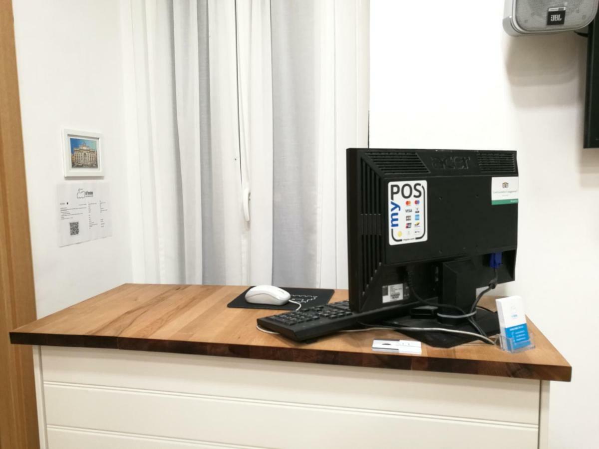 Al Trenino Accomodation Hotell Roma Eksteriør bilde